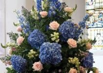 hermosas ideas de arreglos florales para iglesia