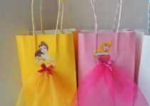 bolsas de papel decoradas de regalo y para navidad