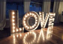 como hacer letras gigantes grandes de madera para bodas