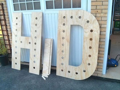 como hacer letras gigantes de madera