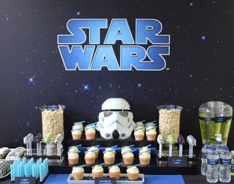 cumpleaños tematico de star wars mesa decorada