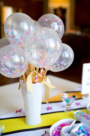 decoracion de cumpleaños sencilla con globos