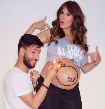 fotos divertidas de parejas embarazo