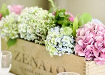 esplendida decoracion con arreglos florales con hortensias