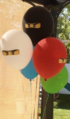 adornos sencillos con globos para cumpleaños