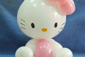 figuras de globos para niños hello kitty