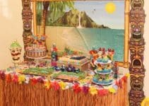 una original decoracion de cumpleaños hawaiano