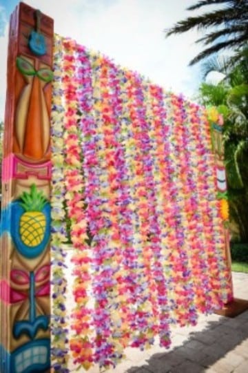 decoracion hawaiana para 15 años entrada