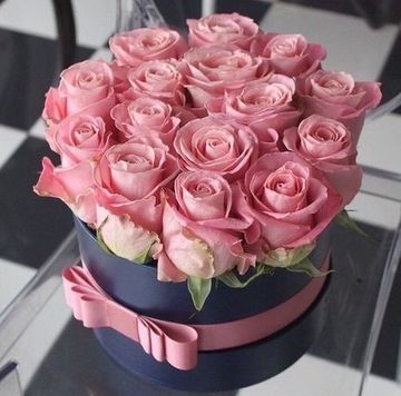 arreglos de flores de cumpleaños de rosas
