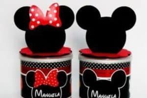 latas decoradas para niños de mickey mouse