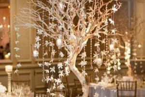 adornos con ramas secas ideales para decorar interiores