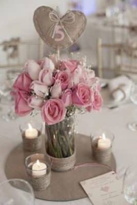 arreglos de mesa para matrimonio con rosas
