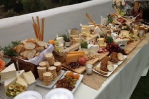fotos de mesas de quesos para bodas