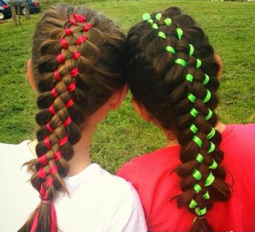 peinados de niñas con cintas cabello largo