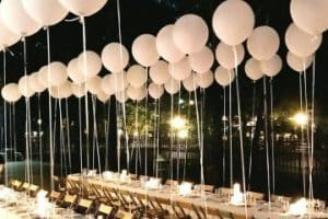 4 ideas para hacer centros de mesa con globos