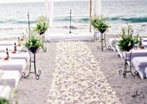 4 ideas para organizar un matrimonio simbolico en la playa