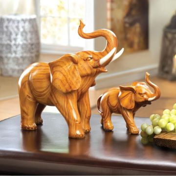 adornos de elefantes en la casa en la sala