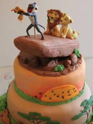 decoracion del rey leon en pastel