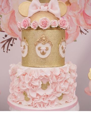 torta de cumpleaños tematica minnie golden