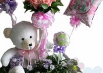 4 ideas para hacer arreglos florales con peluches y globos
