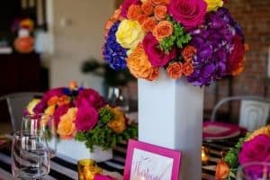 centros de mesa de frida kahlo con flores