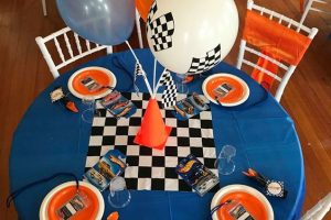 4 creativos centros de mesa con hot wheels para fiestas