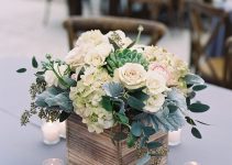 5 increíbles centros de mesa con rosas para eventos especiales