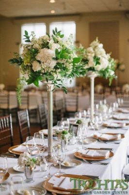 centros de mesa con flores altas para bodas