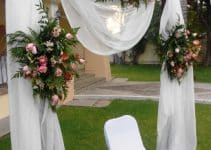 los mejores adornos de boda con tela para 2022 y 2023
