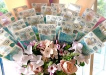arreglos florales con dinero de 500