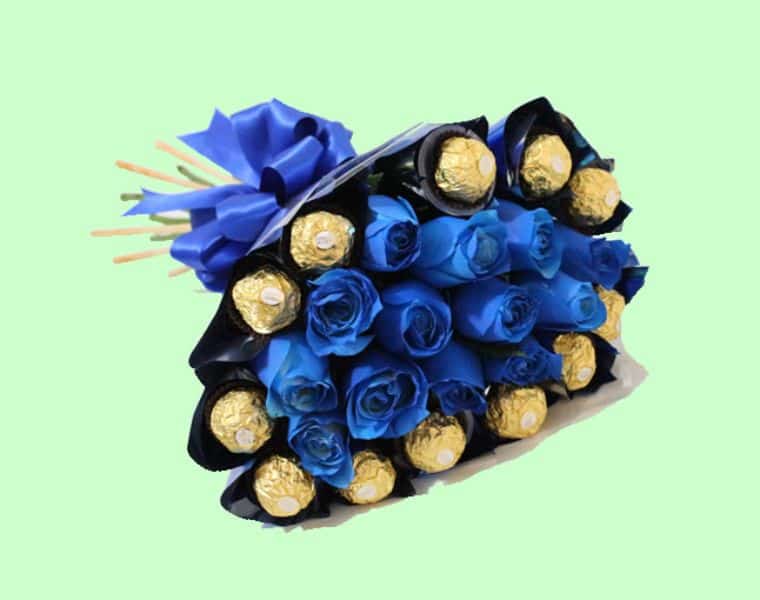 arreglo de flores azules regalos