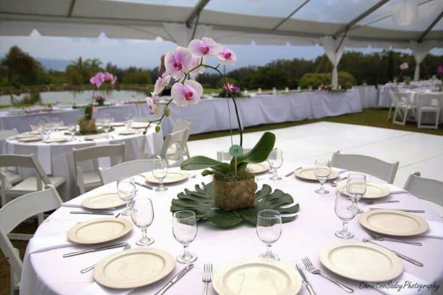 decoración de bodas con flores adornos minimalistas